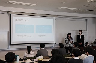 創造プログラミング演習成果発表会を開催しました