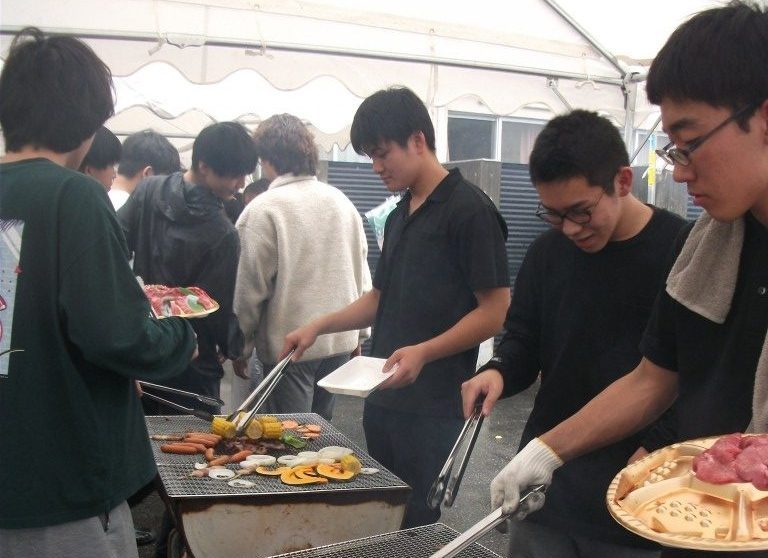 久留米高専学生寮にて春の寮祭を開催しました。