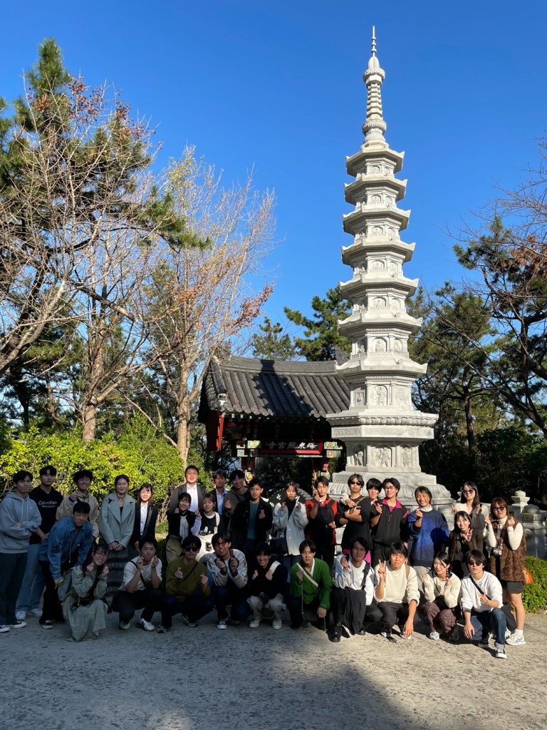 韓国・釜慶大学との国際交流プログラムを実施しました