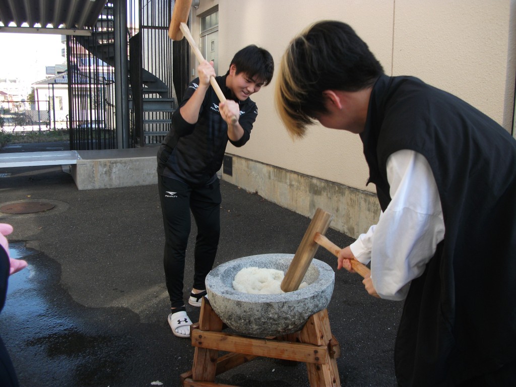 久留米高専学生寮にて冬の寮祭を開催しました。