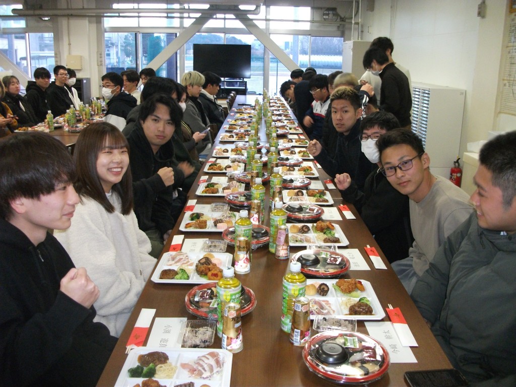 令和５年度 久留米高専学生寮はたちの集いを開催しました。