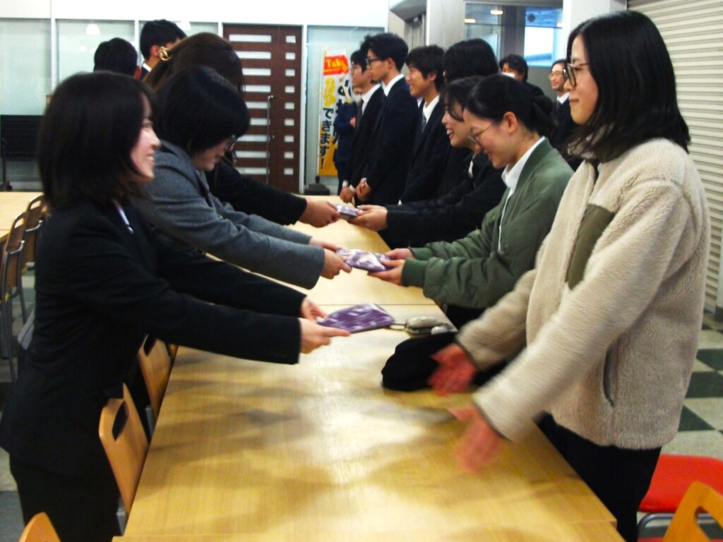 令和７年度学生寮はたちの集いを開催しました